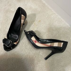 Burberry heels